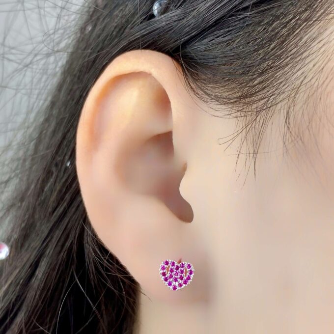 Brinco Coração Zirconia Rosa Banhado a Prata 925