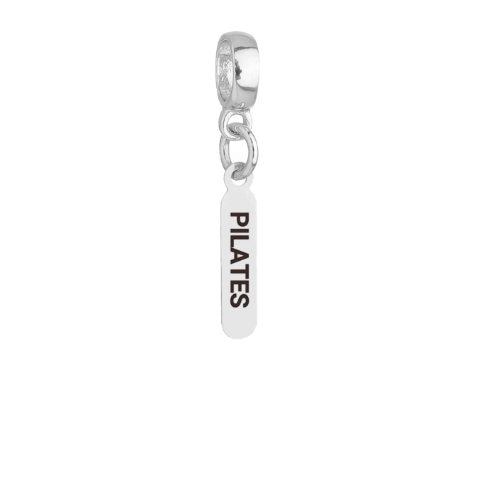 Berloque Plaquinha Pilates Banhado a Prata 925