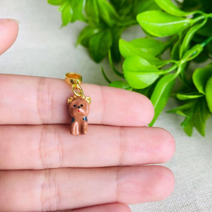 Berloque Cachorro Yorkshire Terrier Banhado a Ouro 18k