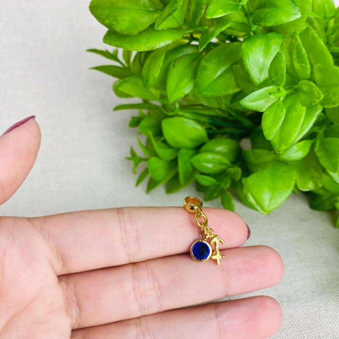 Berloque Signo Sagitário com Strass Banhado a Prata 925